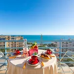 Sofy Ap Sea View & Private Parking - Happy سانريمو