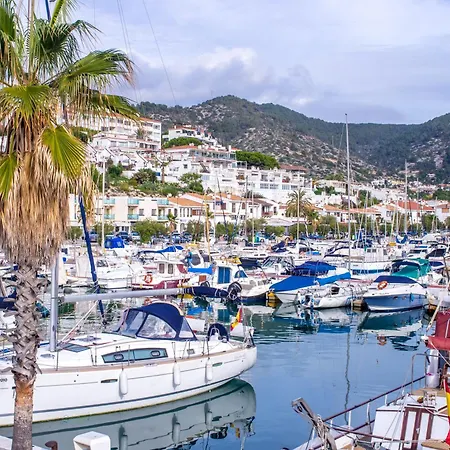 Appartement Sofy Ap Sea View & Private Parking - Happy