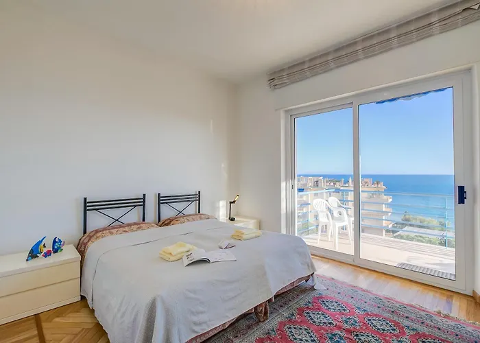 Sofy Ap Sea View & Private Parking - Happy