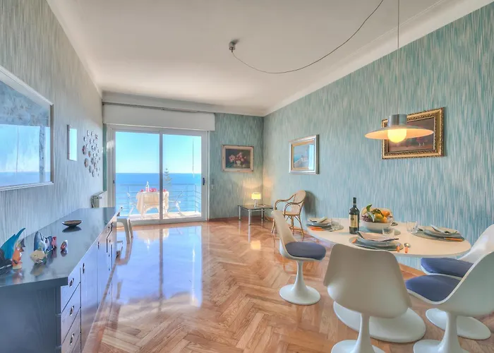 Sofy Ap Sea View & Private Parking - Happy *