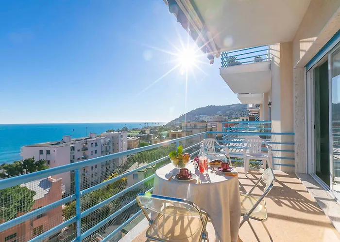 Appartement Sofy Ap Sea View & Private Parking - Happy San Remo